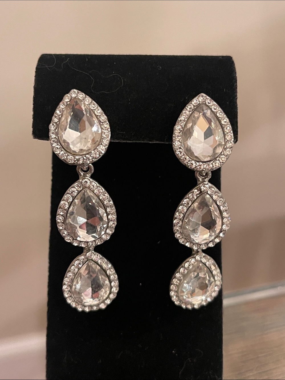 Vintage 3-Tier Crystal Teardrop Dangle Earrings Silver-Tone Rhinestone Halo